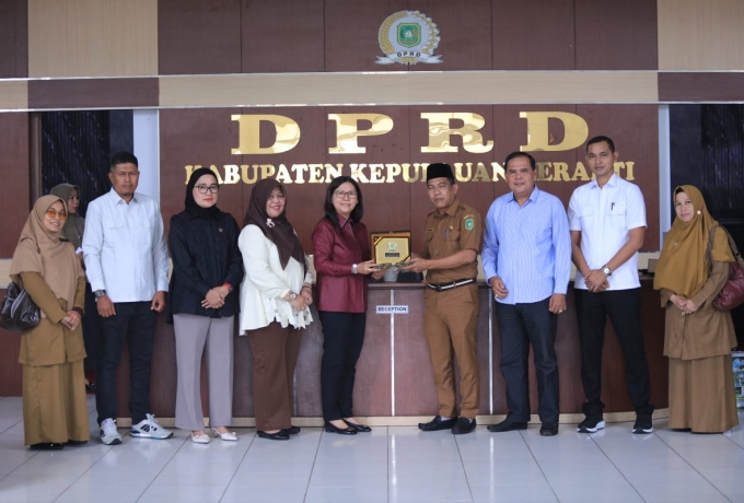 DPRD Kepulauan Meranti Terima Kunjungan Siswa SMPN 1 Tebing Tinggi, Bahas Perundungan hingga Beasiswa
