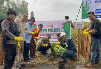 Tegas Jaga Lingkungan, Humanis Jaga Kebersamaan: Kapolsek, May Day 2026 Kateman Bukan Demo Tapi Tanam Pohon