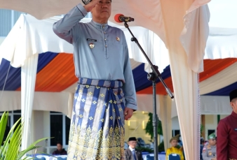 Wakil Bupati Kepulauan Meranti  Pimpin Upacara Hardiknas 2026, Tegaskan Pendidikan Bermutu untuk Semua